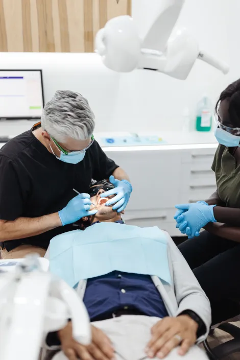 Dentist helping with migraines